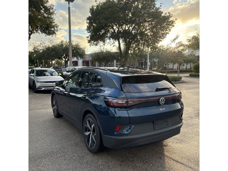 2023 Volkswagen ID.4 view 2