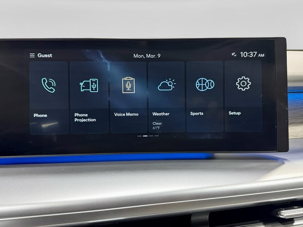 2026 Hyundai IONIQ 9 view 14