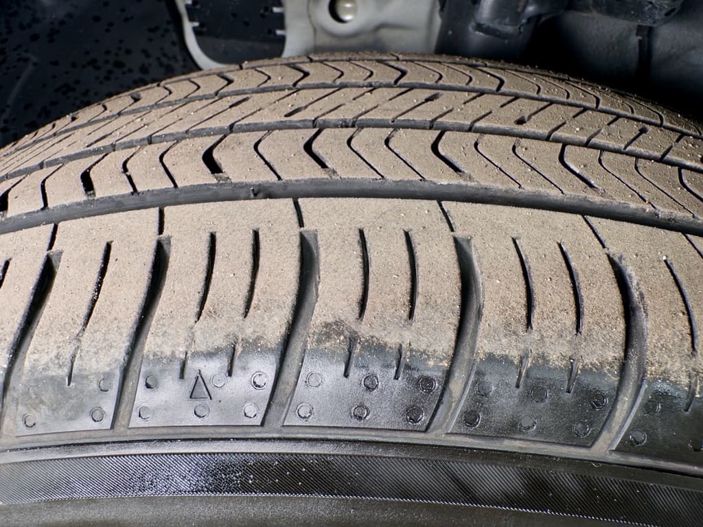 2024 Hyundai Kona view 40