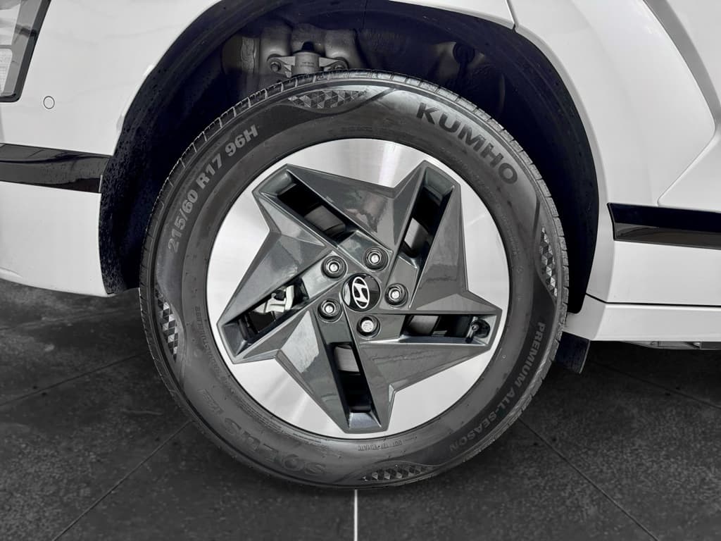 2024 Hyundai Kona view 39