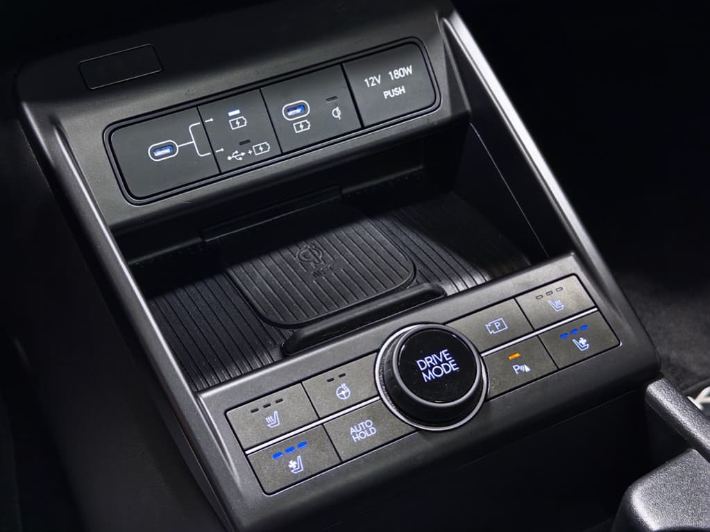 2024 Hyundai Kona view 21