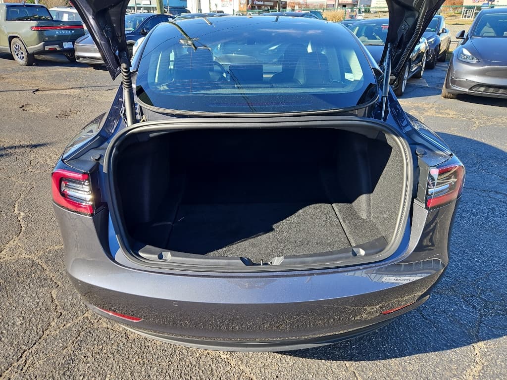 2021 Tesla Model 3 view 23