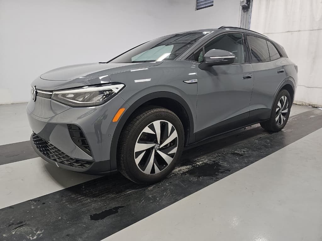 2023 Volkswagen ID.4 view 1