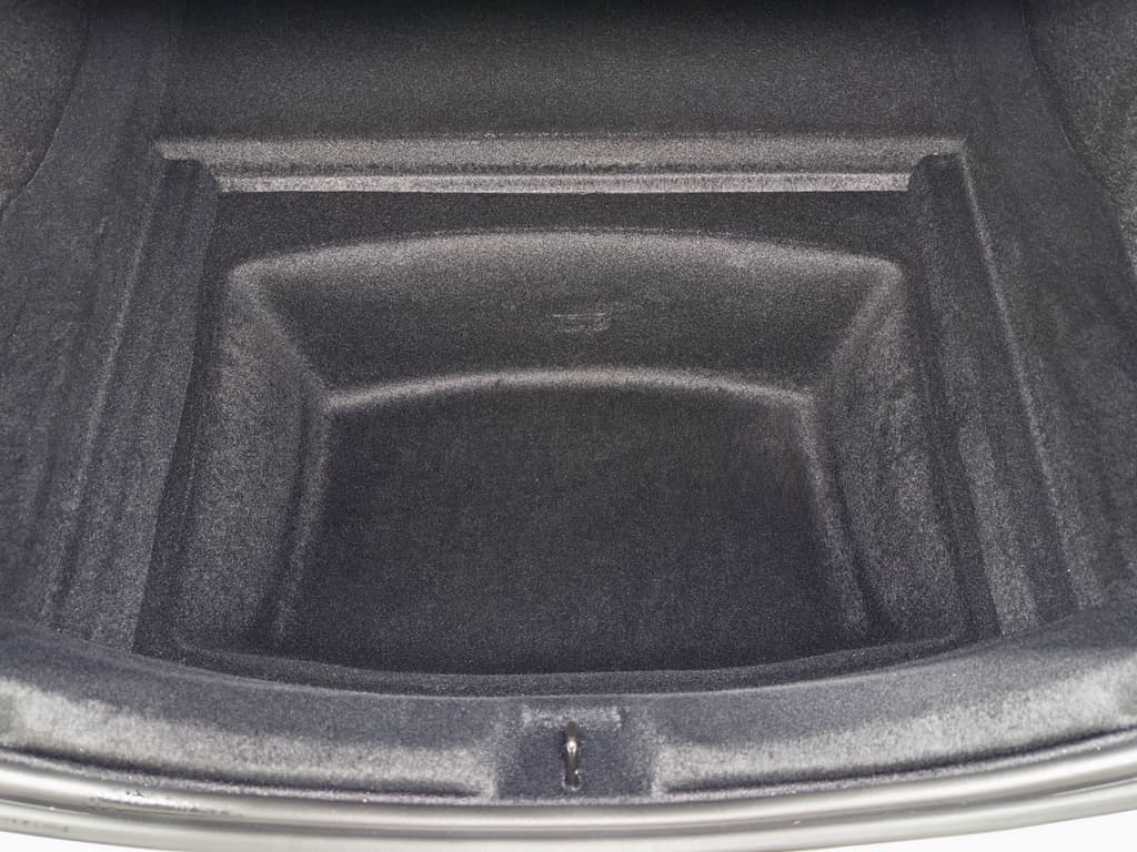 2025 Tesla Model 3 view 26