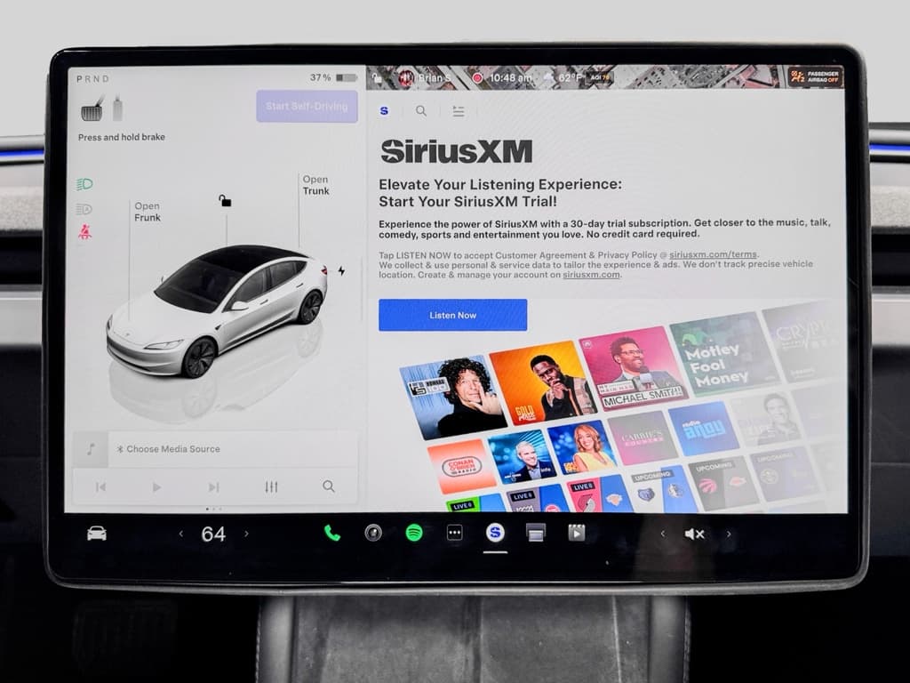2025 Tesla Model 3 view 11