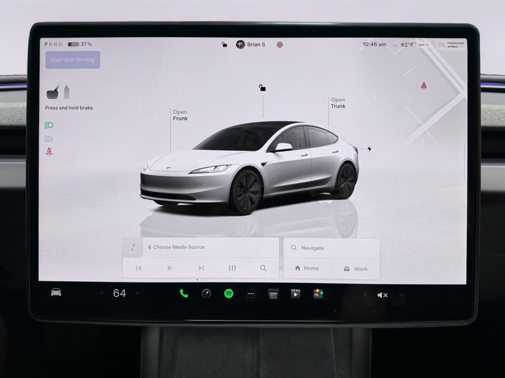 2025 Tesla Model 3 view 8
