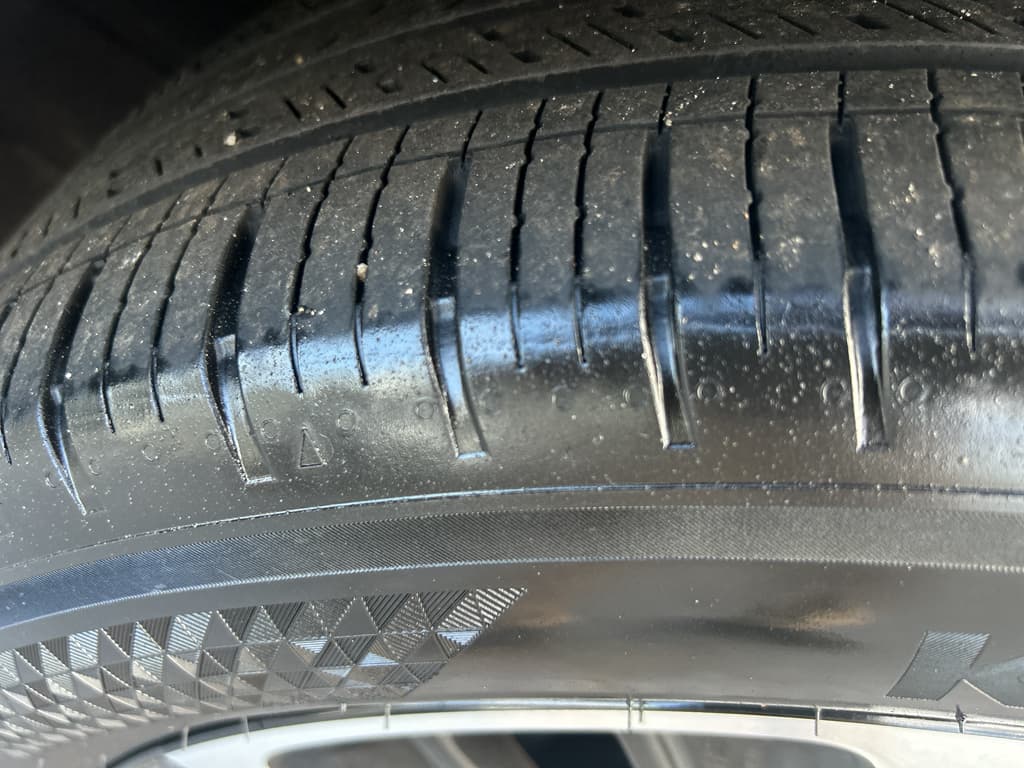 2022 Kia EV6 view 24