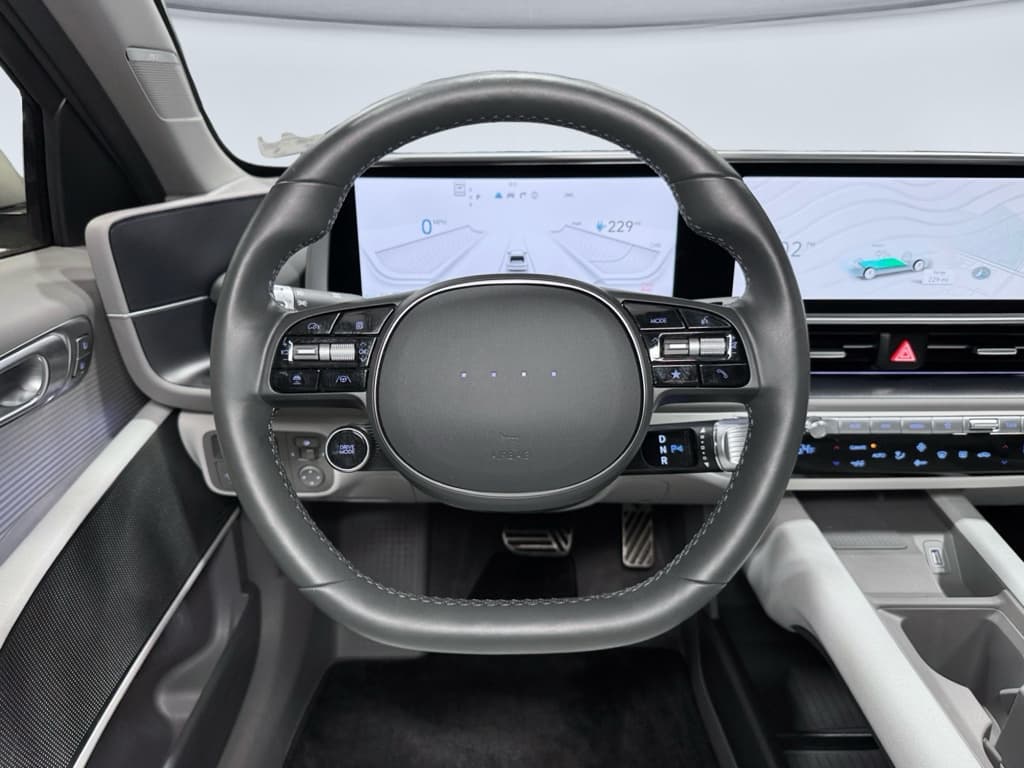 2024 Hyundai IONIQ 6 view 8