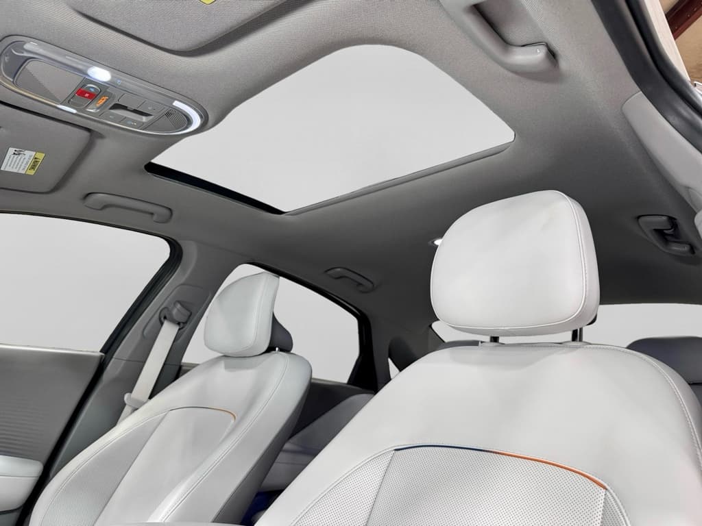 2024 Hyundai IONIQ 6 view 26