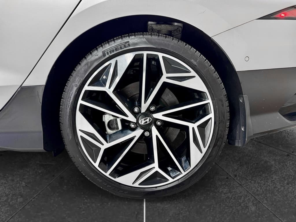 2024 Hyundai IONIQ 6 view 35