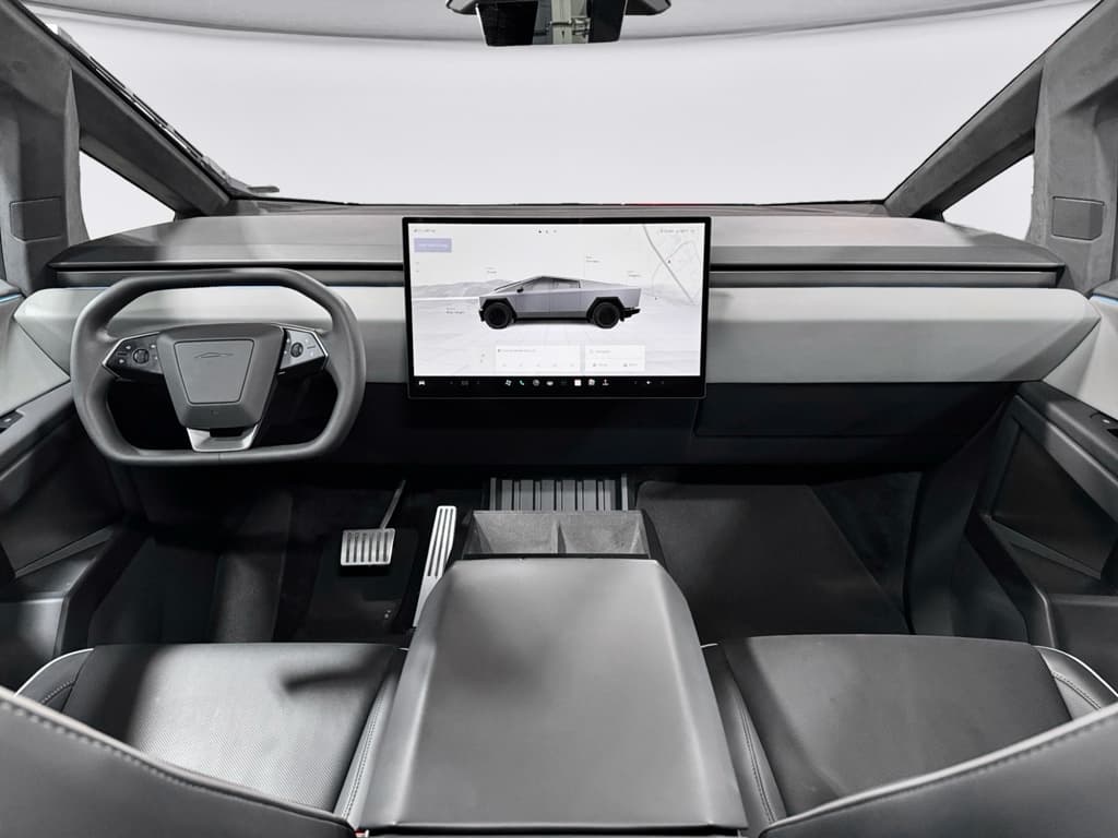 2025 Tesla Cybertruck view 15