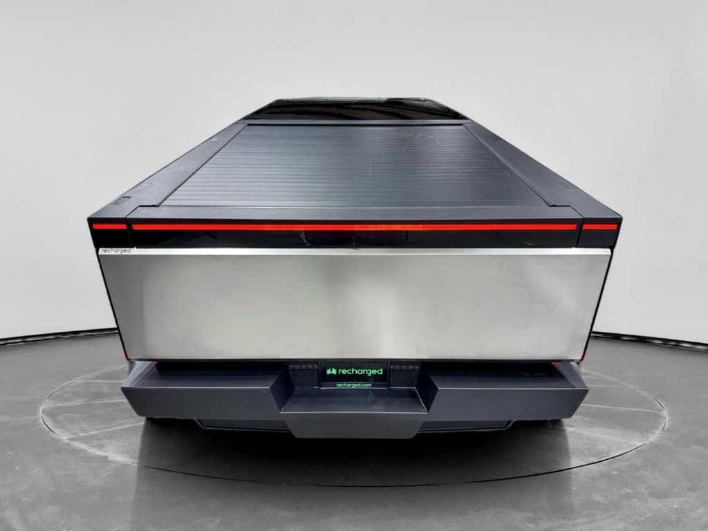 2025 Tesla Cybertruck view 25