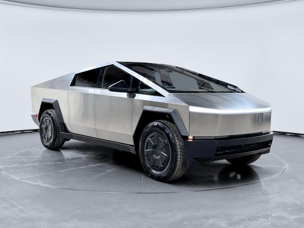 2025 Tesla Cybertruck view 4