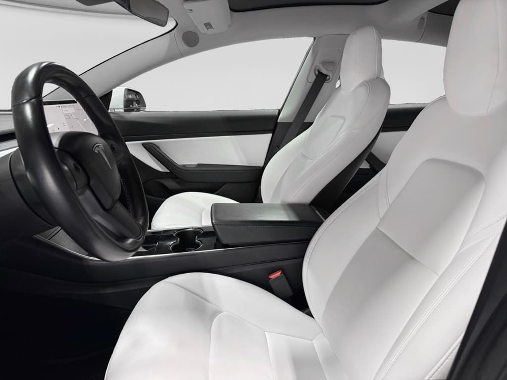 2018 Tesla Model 3 view 16