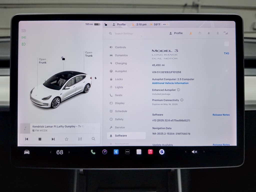 2018 Tesla Model 3 view 12