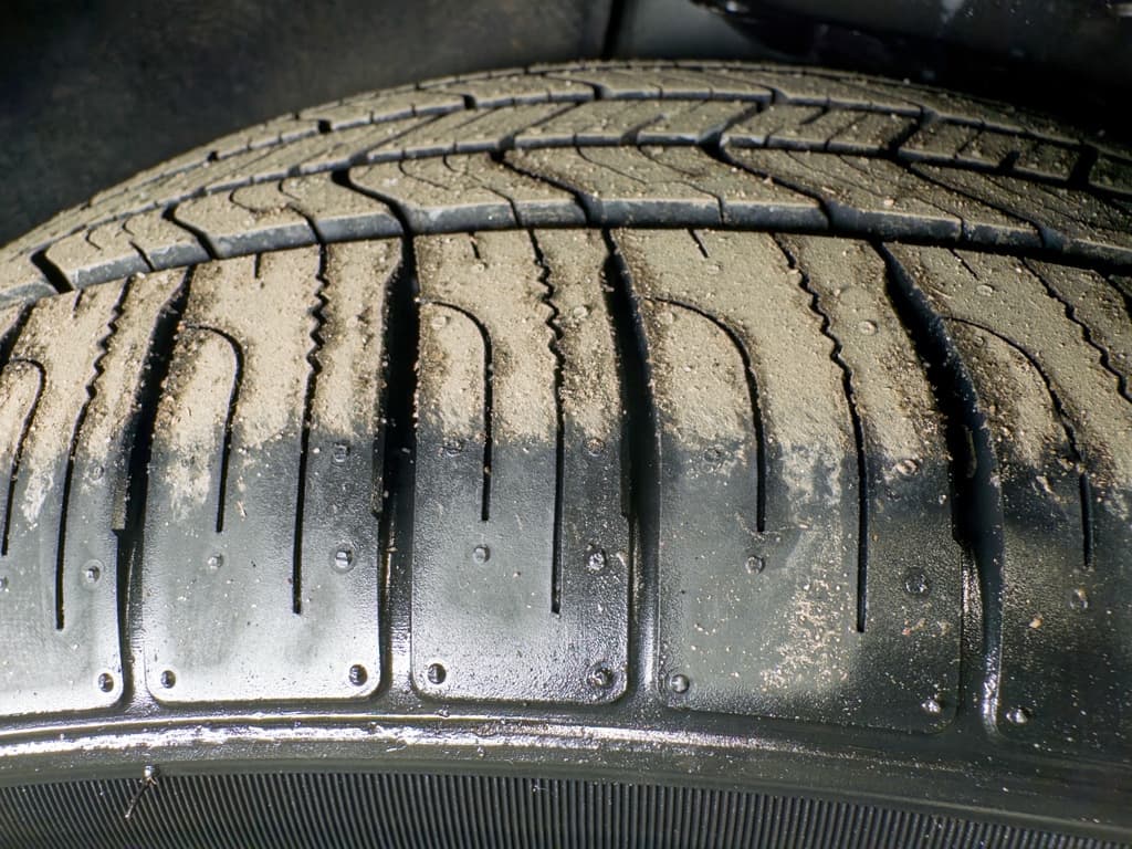 2020 Chevrolet Bolt EV view 30