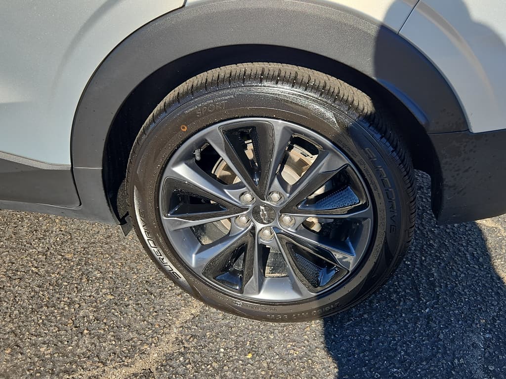 2022 Chevrolet Bolt EUV view 28