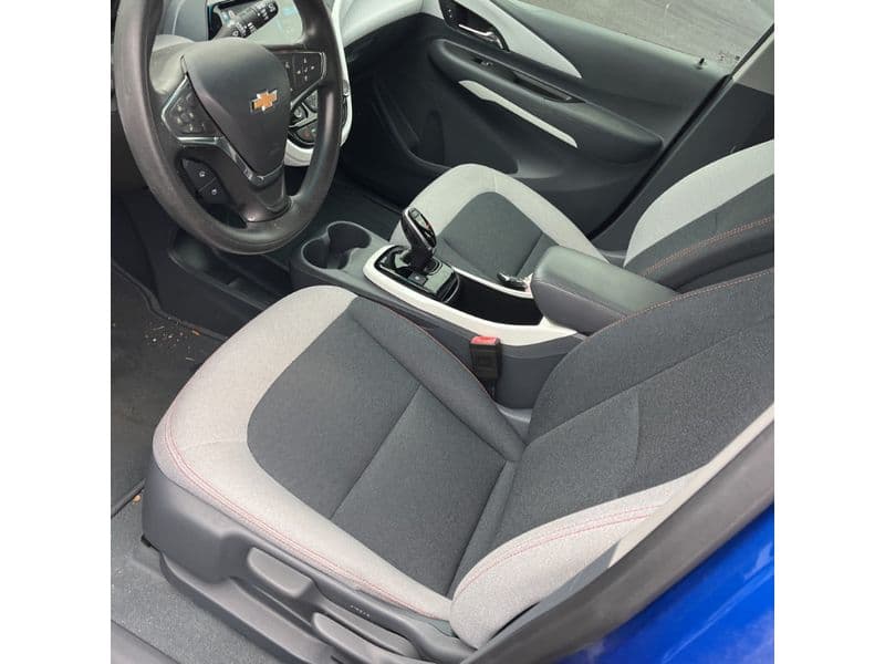 2020 Chevrolet Bolt EV view 5