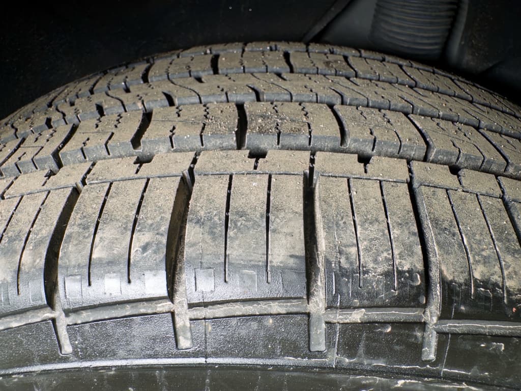 2021 Tesla Model Y view 30