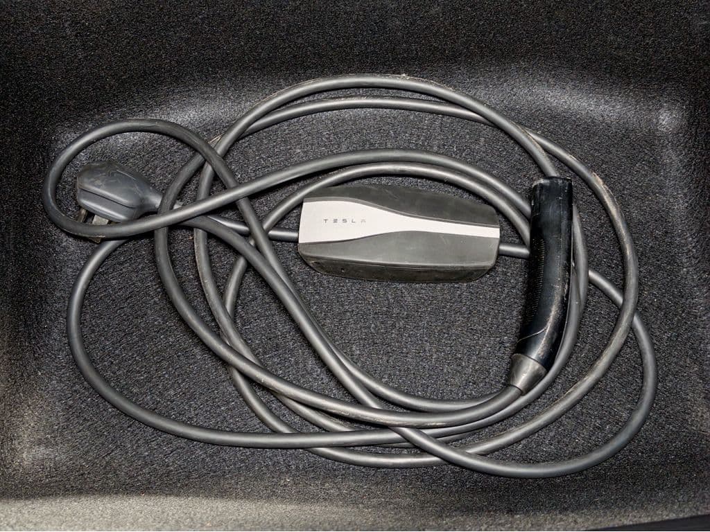 2022 Tesla Model 3 view 6