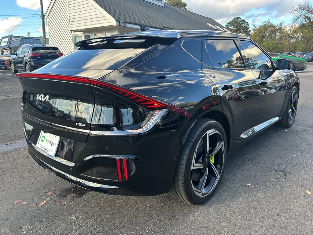2023 Kia EV6 view 3