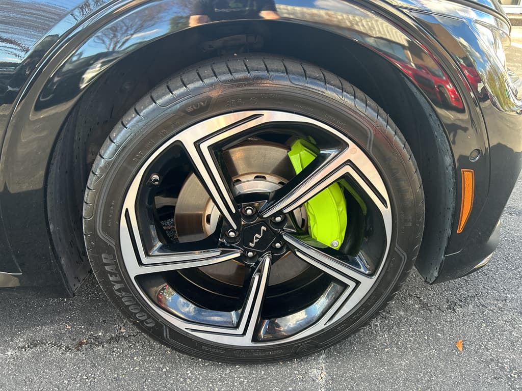 2023 Kia EV6 view 25