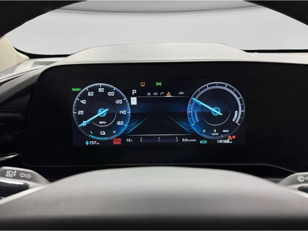 2024 Kia Niro EV view 9