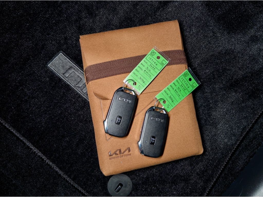 2024 Kia Niro EV view 23