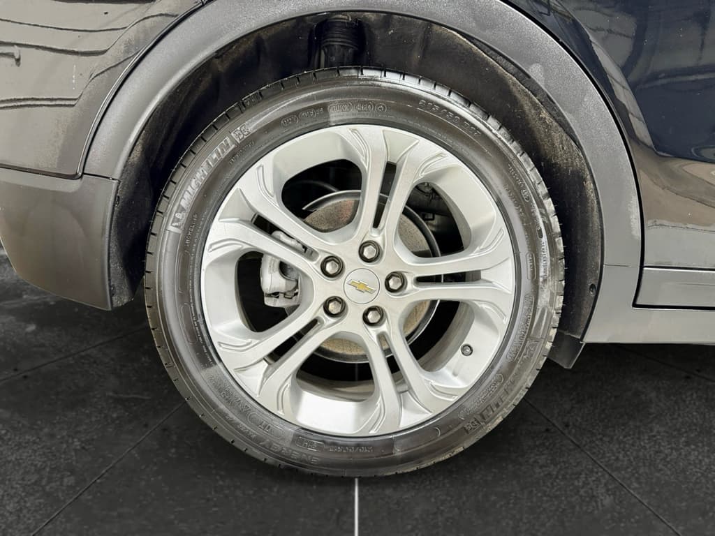 2020 Chevrolet Bolt EV view 36