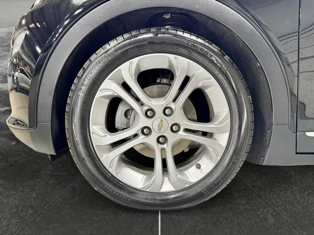 2020 Chevrolet Bolt EV view 30