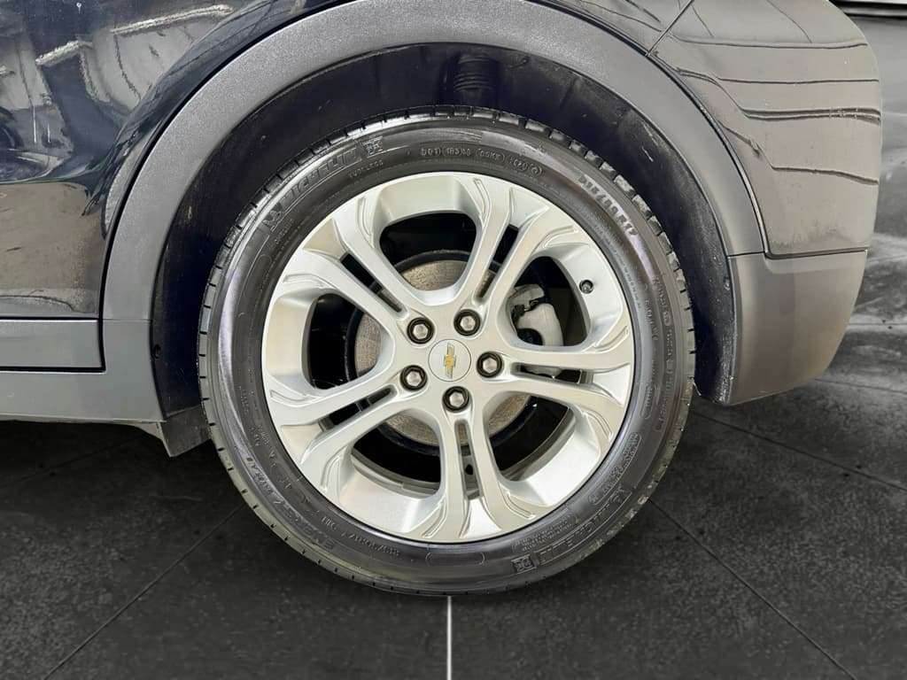 2020 Chevrolet Bolt EV view 32