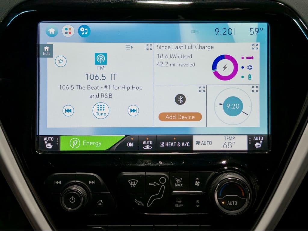 2017 Chevrolet Bolt EV view 9