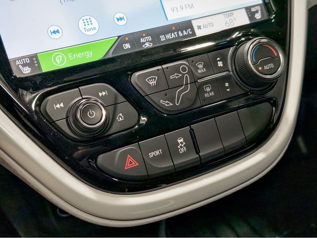 2017 Chevrolet Bolt EV view 13