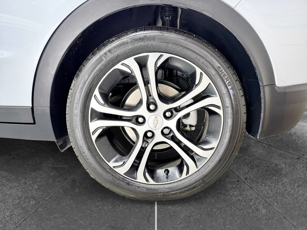 2017 Chevrolet Bolt EV view 33