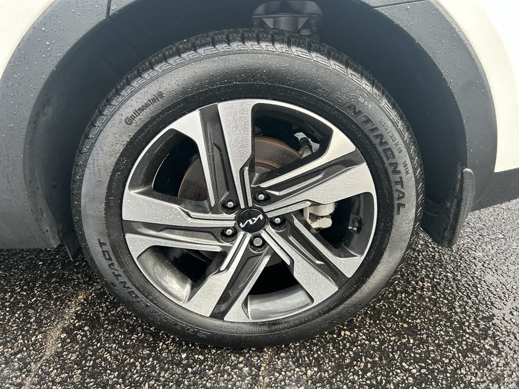 2023 Kia Sorento Plug-in Hybrid view 29