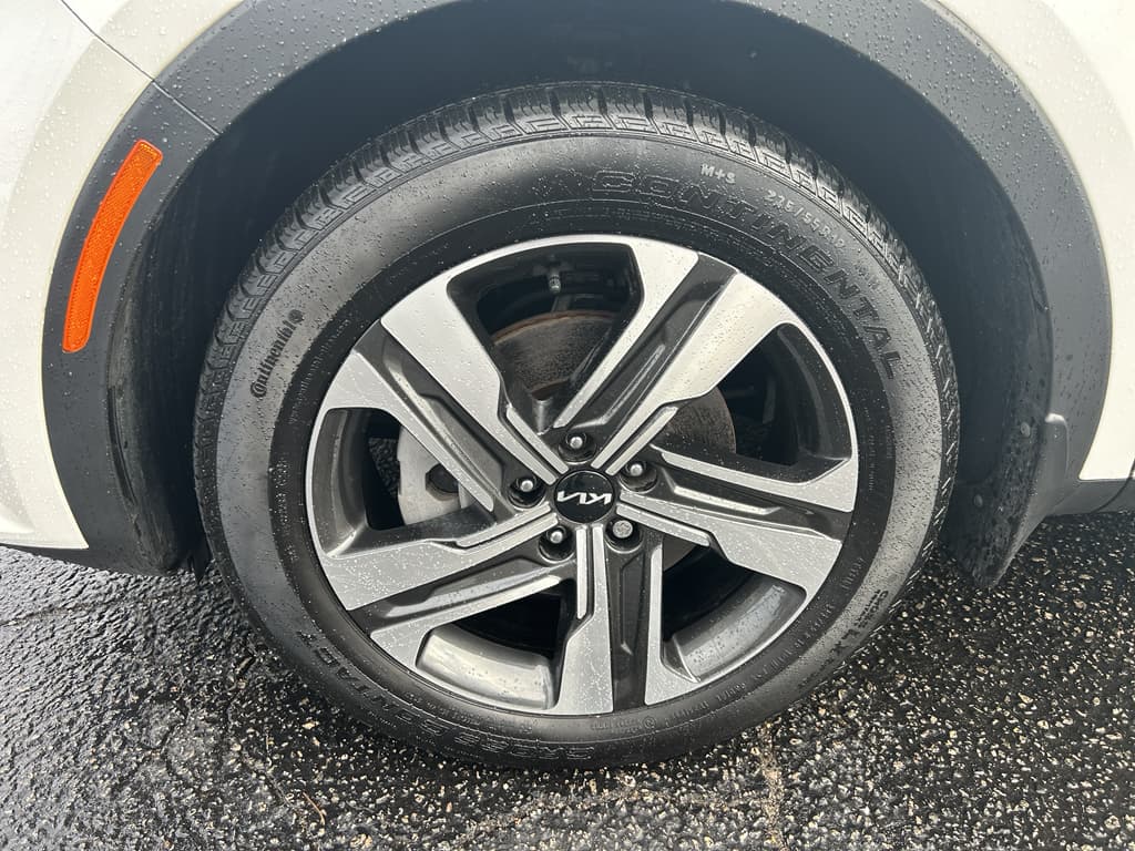 2023 Kia Sorento Plug-in Hybrid view 27