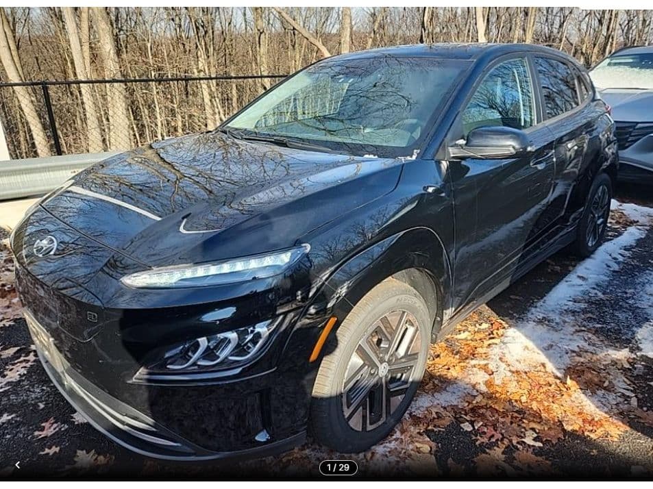 2023 Hyundai Kona EV view 1