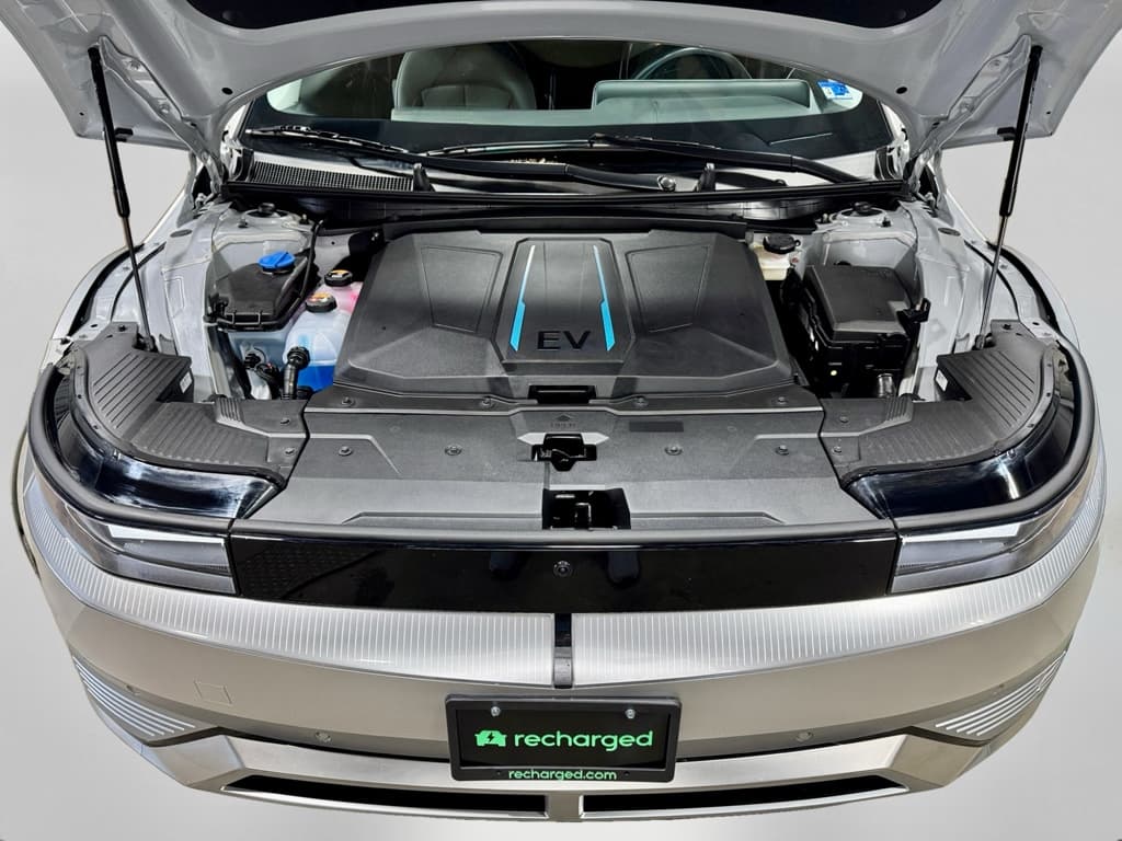 2023 Hyundai IONIQ 5 view 28