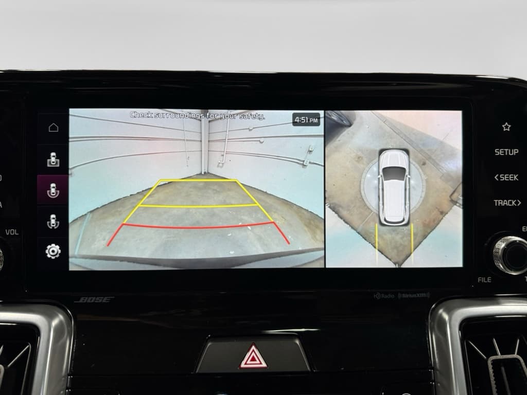 2023 Kia Sorento Plug-in Hybrid view 15