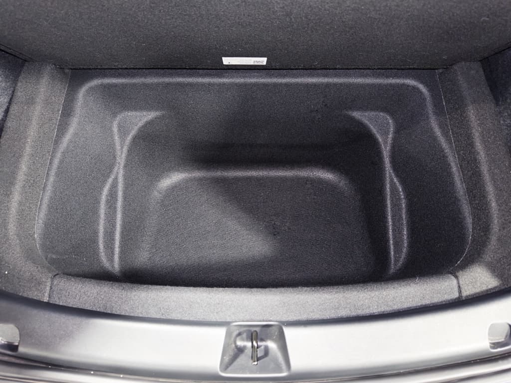 2025 Tesla Model Y view 26