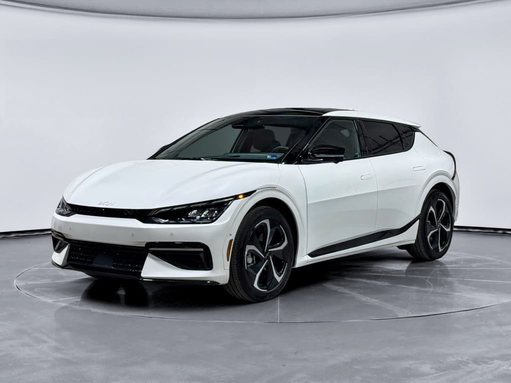 2024 Kia EV6 view 1
