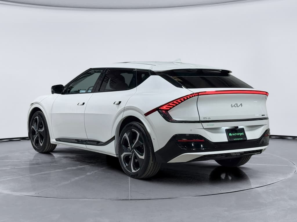 2024 Kia EV6 view 2