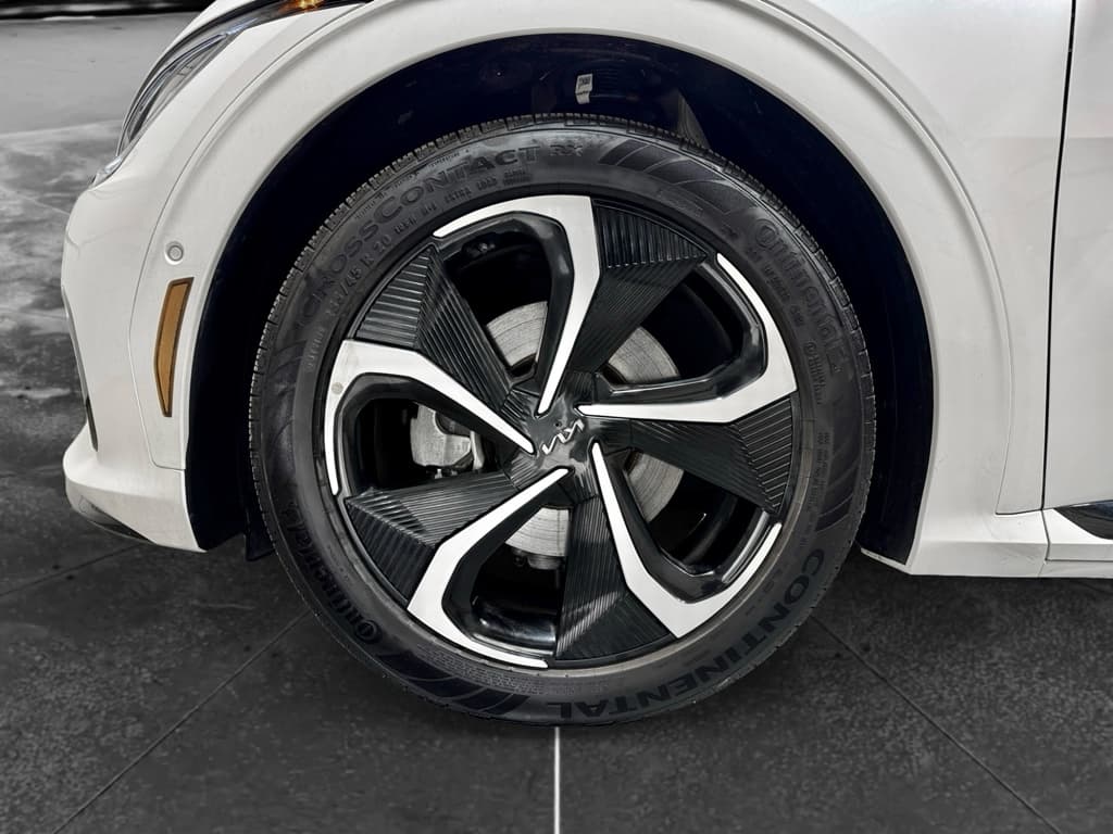 2024 Kia EV6 view 32