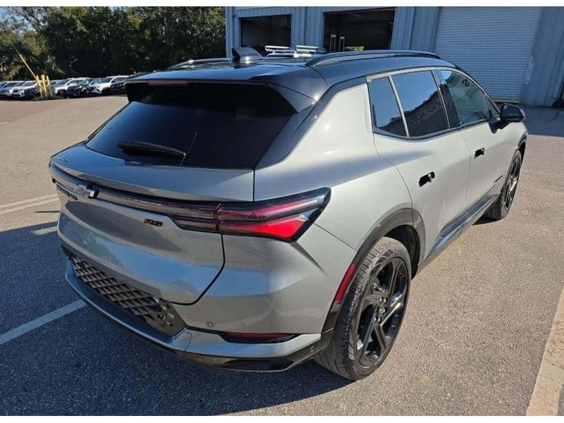 2024 Chevrolet Equinox EV view 2