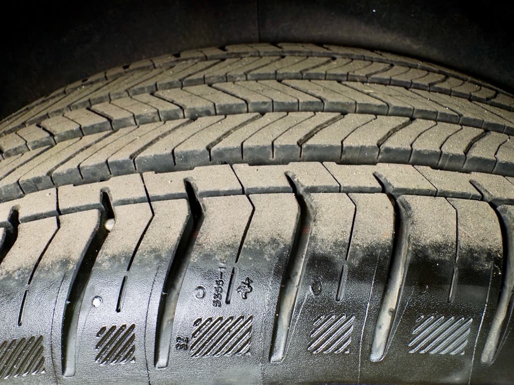 2025 Chevrolet Equinox EV view 34