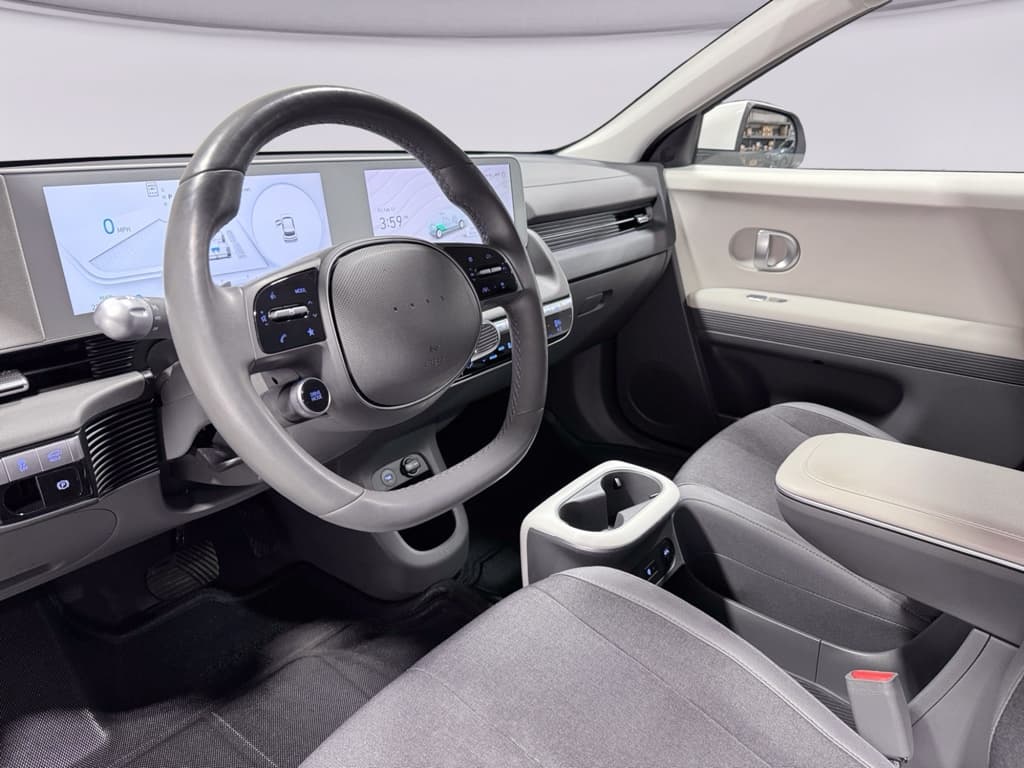 2024 Hyundai IONIQ 5 view 19