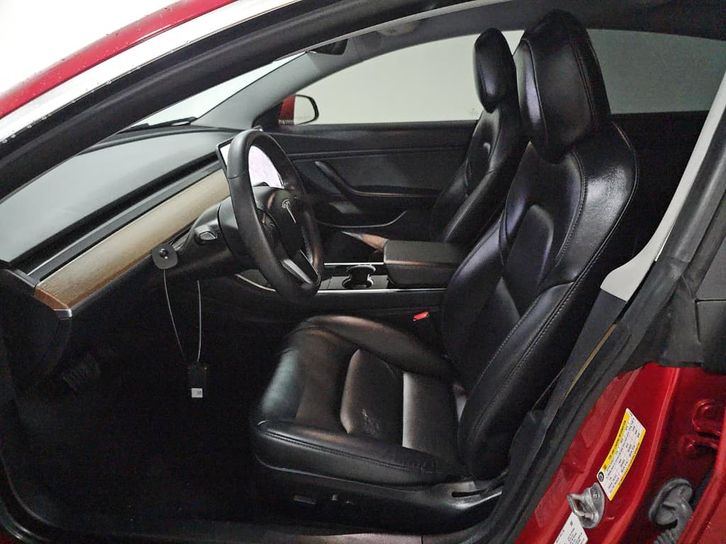 2020 Tesla Model 3 view 5