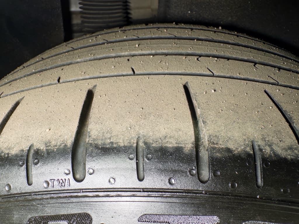 2024 Tesla Model 3 view 30