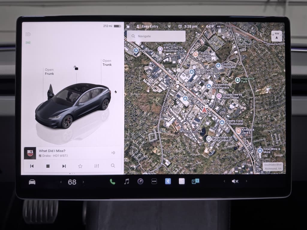 2024 Tesla Model 3 view 10