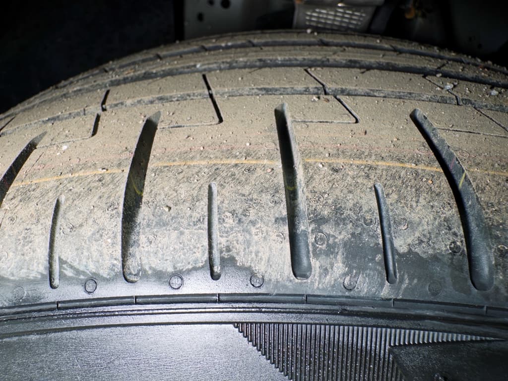 2024 Tesla Model 3 view 32